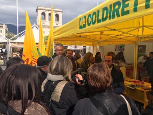 Massimo Manni conduce i giornalisti a conoscere i produttori ternani di qualità aderenti a Campagna Amica